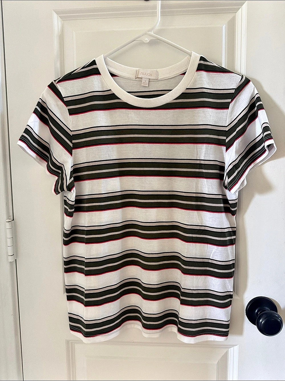 nuuds Perfect tee Darkest Olive Stripe